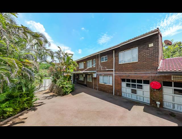 3 BEDROOM SECTIONAL TITLE FOR SALE IN RESERVOIR HILLS